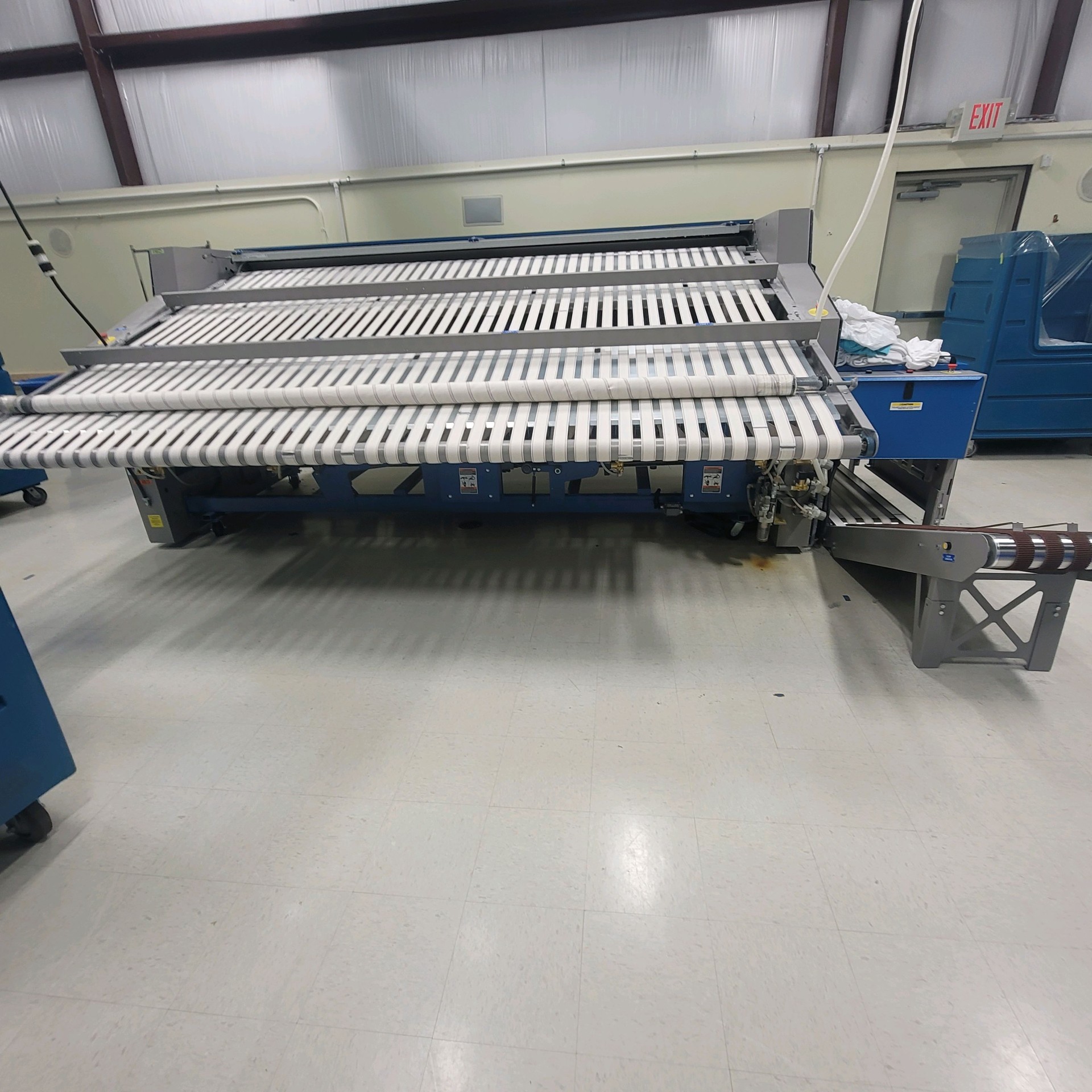 Commercial laundry processing at Hollister Laundry